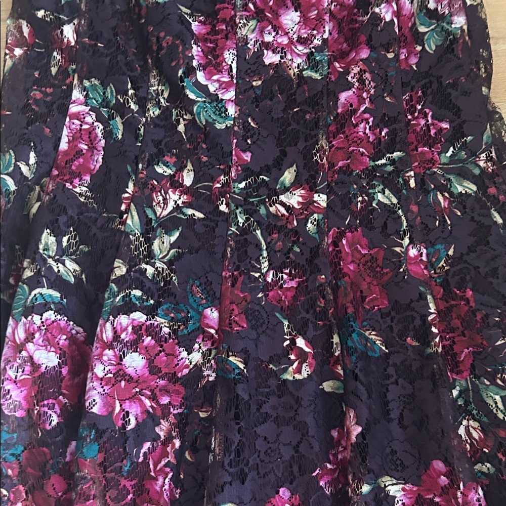 Roz & Ali Purple Floral Lace Dress - Picture 3 of 6